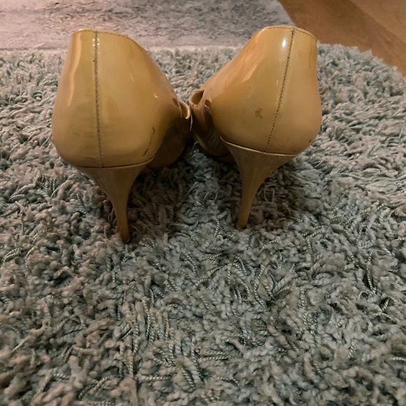 Kate Spade Heels - Picture 5 of 6